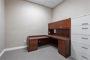 111 S Travis Street - Photo 14