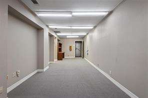 111 S Travis Street - Photo 17