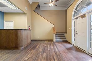 111 S Travis Street - Photo 6