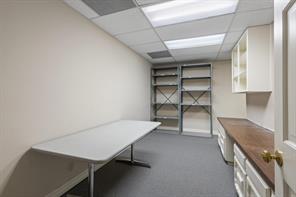 111 S Travis Street - Photo 8