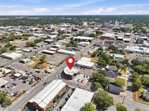 330 W Lamar Street - Photo 2
