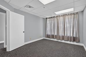 200 E Main Street - Photo 10