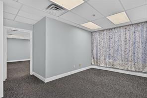 200 E Main Street - Photo 17