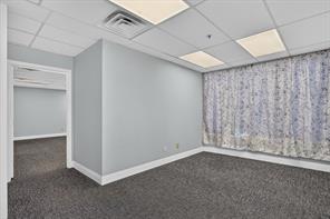 200 E Main Street - Photo 19