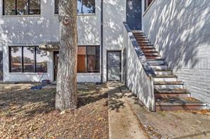 200 E Main Street - Photo 5
