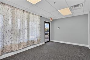 200 E Main Street - Photo 9