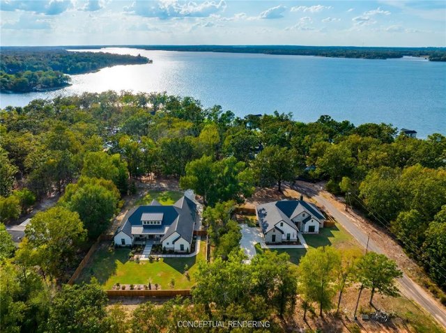 689 County Road 2601