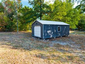 689 County Road 2601 - Photo 8