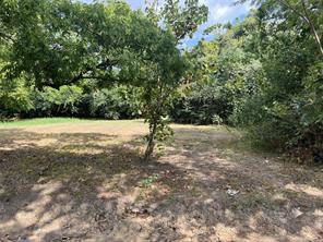 1024 NE 3rd Street - Photo 2