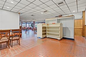 1901 W Pioneer Parkway - Photo 11