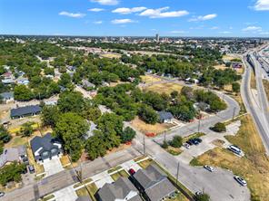 1525 Baylor Avenue E - Photo 7