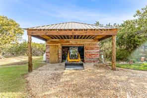 2113 County Road 2012 - Photo 19