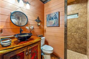 2113 County Road 2012 - Photo 36