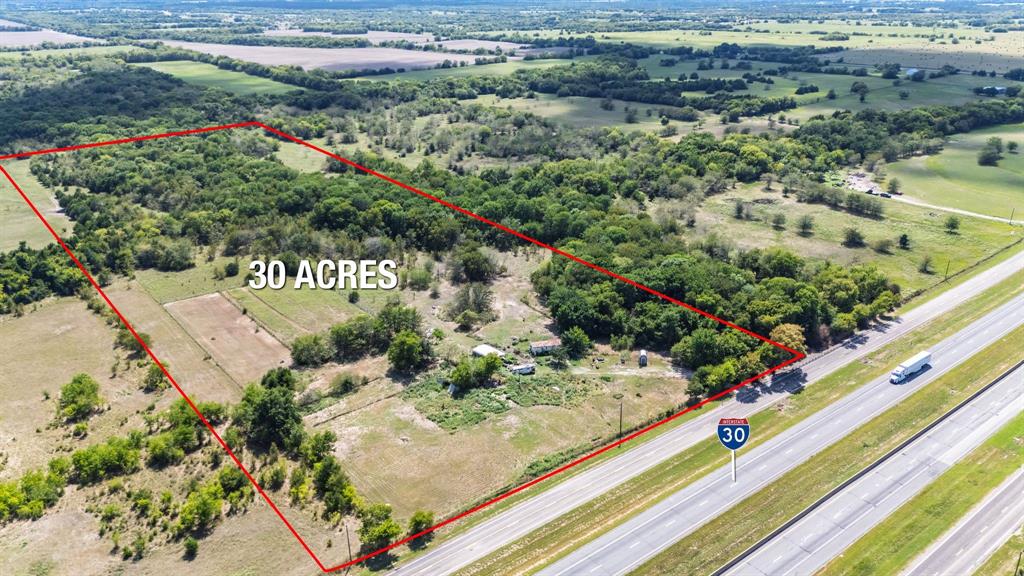 7081 E Interstate 30 - Photo 1