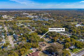 2433 52nd Street - Photo 3