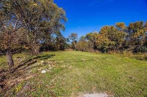 2433 52nd Street - Photo 4