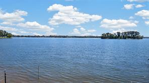 22693 Creekwood Drive - Photo 4