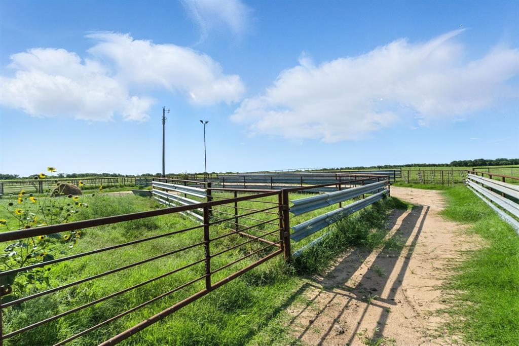246 County Road 560 - Photo 12