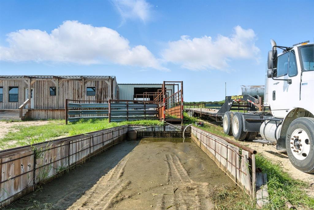 246 County Road 560 - Photo 18