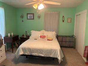 102 E 14th Street - Photo 17