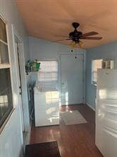 102 E 14th Street - Photo 20
