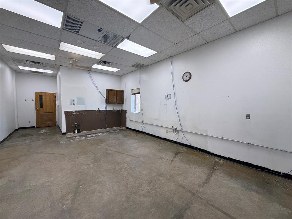 4533 N Fm 312 - Photo 30