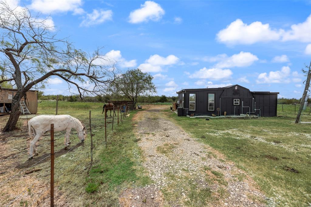 3189 NW County Road 1110 - Photo 15