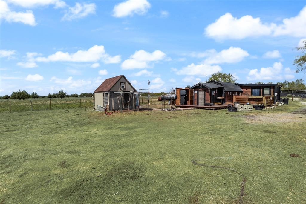 3189 NW County Road 1110 - Photo 34