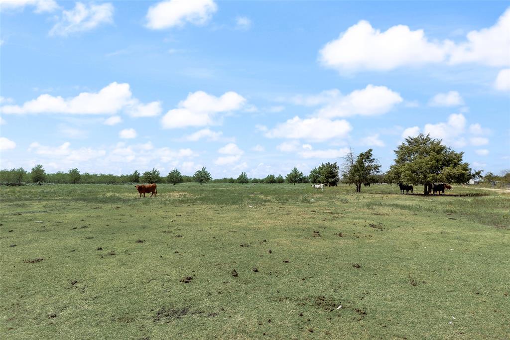 3189 NW County Road 1110 - Photo 35