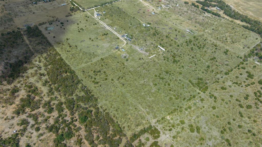 3189 NW County Road 1110 - Photo 4
