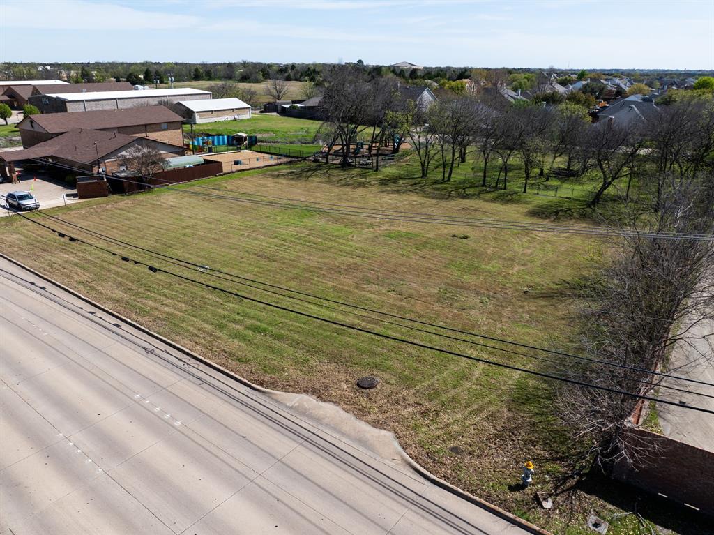 330 Town East - Photo 5