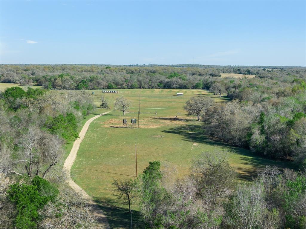 2313 E US Highway 79 - Photo 28