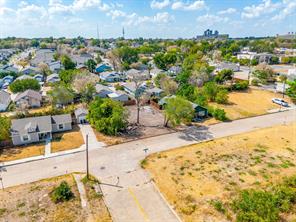 922 E Oleander Street - Photo 2