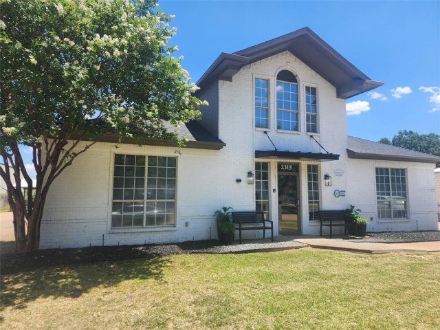 2315 Michigan Court