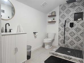 2315 Michigan Court - Photo 22