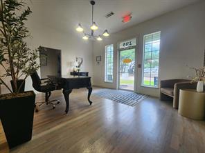 2315 Michigan Court - Photo 3