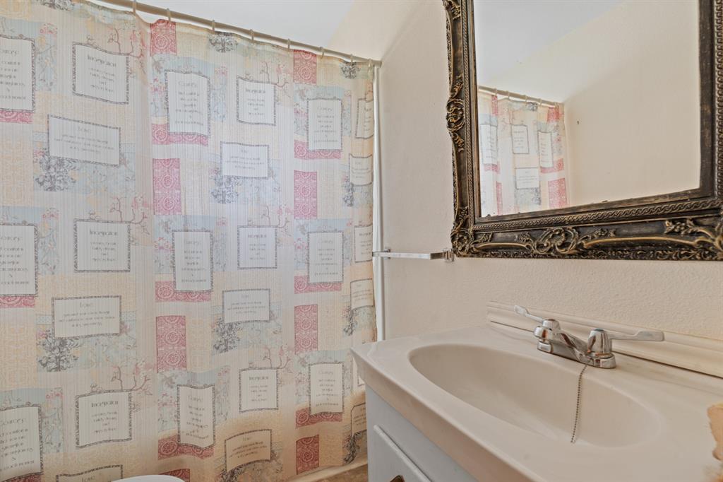 3501 CR 312 - Photo 22