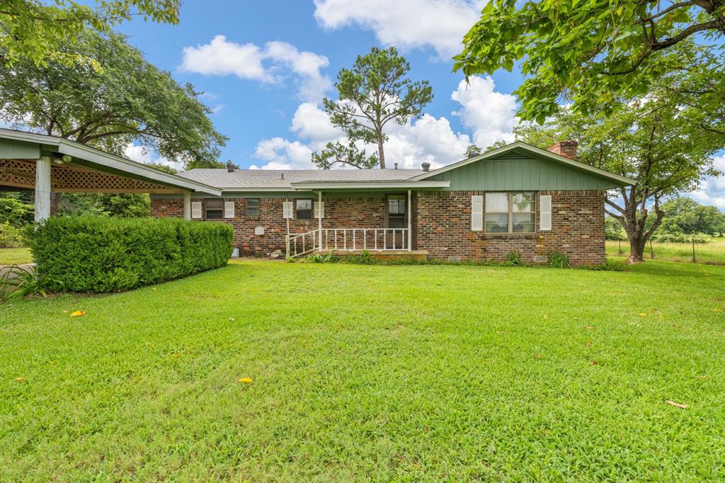 3501 CR 312 - Photo 27