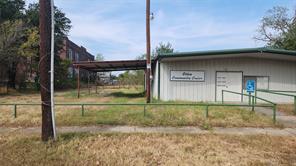 106 County Road 447 - Photo 2