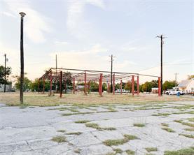 511 E 8th Street - Photo 9