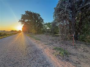 481 County Rd 1650 - Photo 15