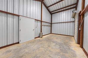 3219 County Road 1508 - Photo 16