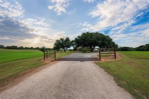 3219 County Road 1508 - Photo 4
