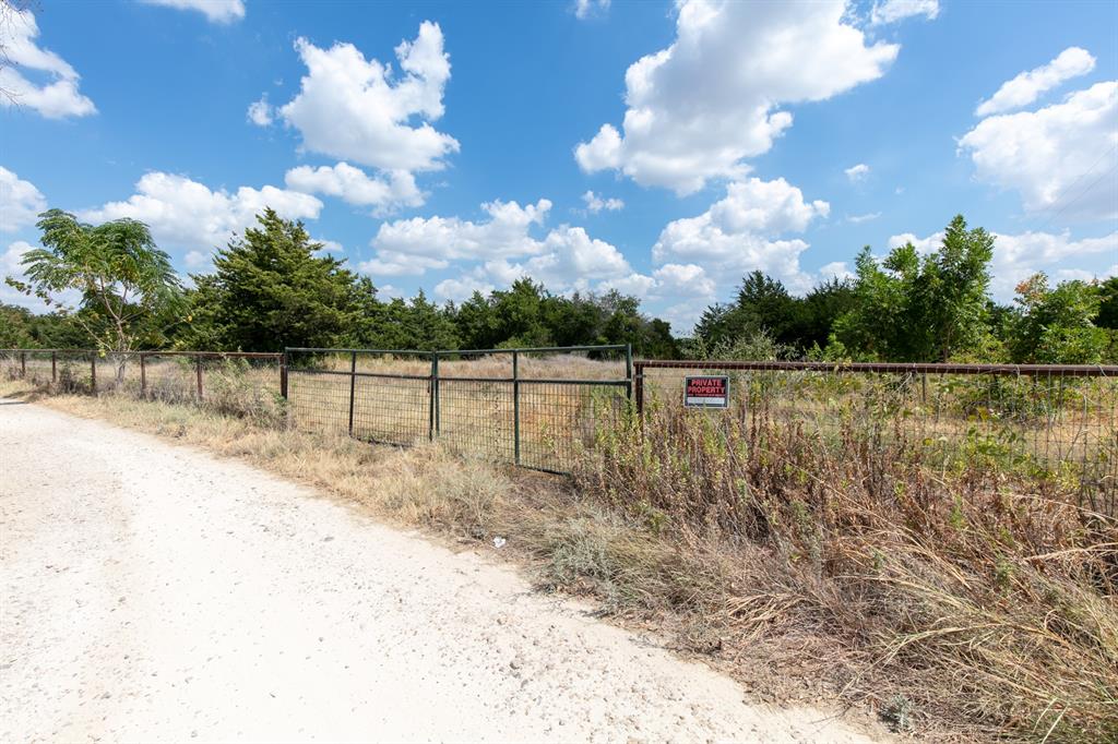 328 Simmons Way - Photo 8