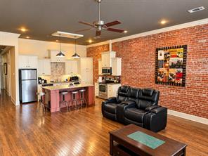 110 N Beaton Street - Photo 17