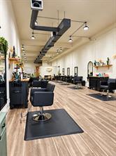 110 N Beaton Street - Photo 2