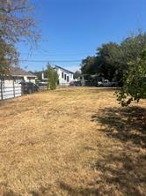 715 N Tillery Avenue - Photo 3