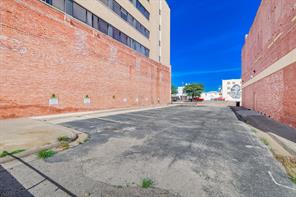 25 S Chadbourne Street - Photo 11