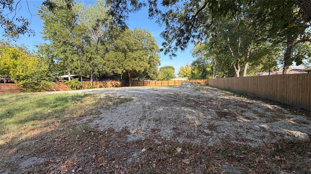 307 S Rike Street - Photo 1