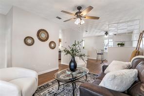 517 Aransas Drive - Photo 5
